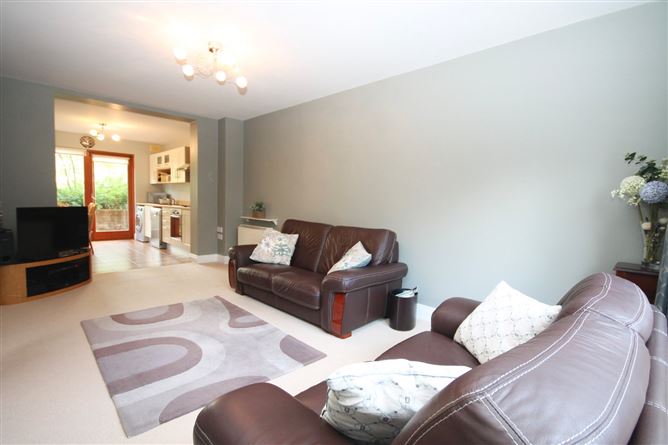 9 Hunters Green, Hunters Wood, Ballycullen, Dublin 24