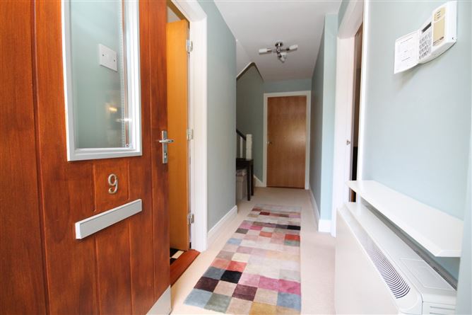 9 Hunters Green, Hunters Wood, Ballycullen, Dublin 24