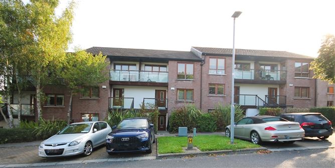 9 Hunters Green, Hunters Wood, Ballycullen, Dublin 24