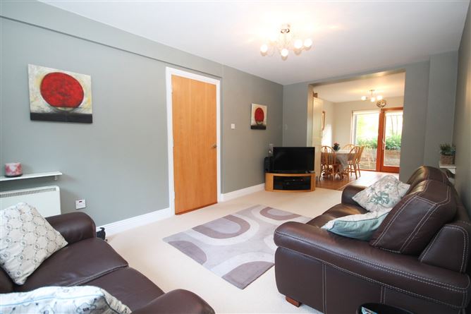 9 Hunters Green, Hunters Wood, Ballycullen, Dublin 24