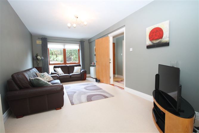 9 Hunters Green, Hunters Wood, Ballycullen, Dublin 24
