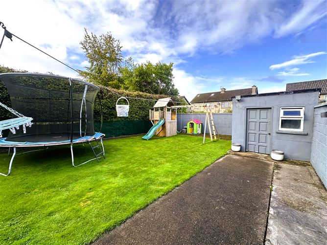 8 Lissadell Drive, Clareview, Limerick