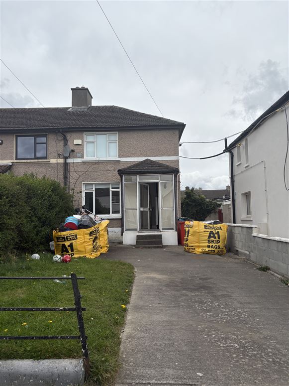 419 Carnlough Road, Cabra, Dublin 7