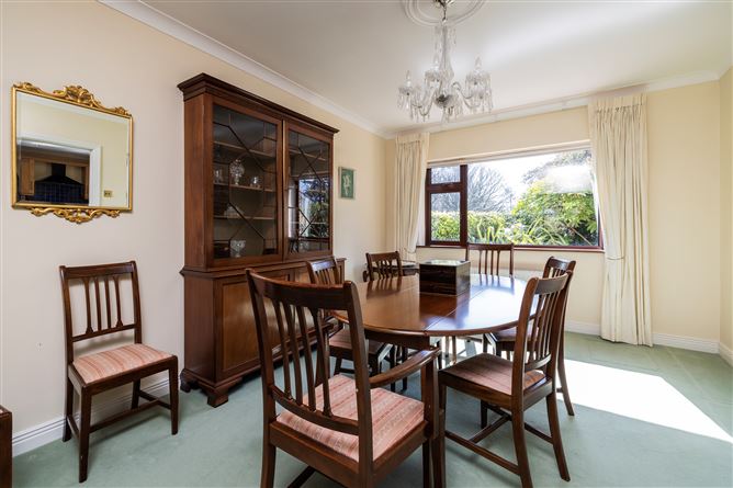 https://photos-a.propertyimages.ie/media/3/1/3/4919313/62261c67-4426-492a-b68d-992cc41a3e98_l.jpg