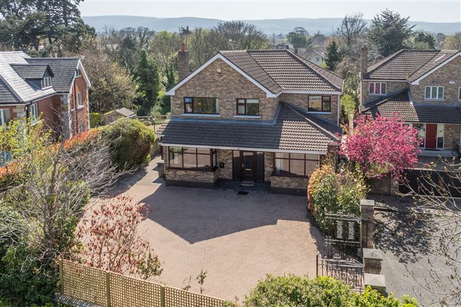 https://photos-a.propertyimages.ie/media/3/1/3/4919313/62261c67-4426-492a-b68d-992cc41a3e98_l.jpg