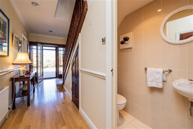 https://photos-a.propertyimages.ie/media/3/1/3/4919313/62261c67-4426-492a-b68d-992cc41a3e98_l.jpg