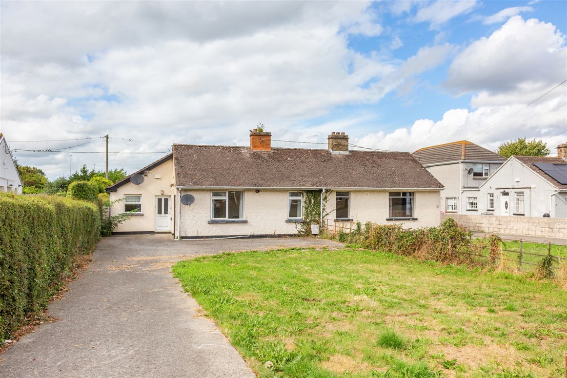 10 Bawnogue Cottages, Old Nangor Road, Dublin 22