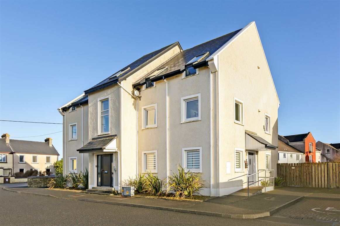9 Waverley Court, Shore Road, Strandhill, Co. Sligo