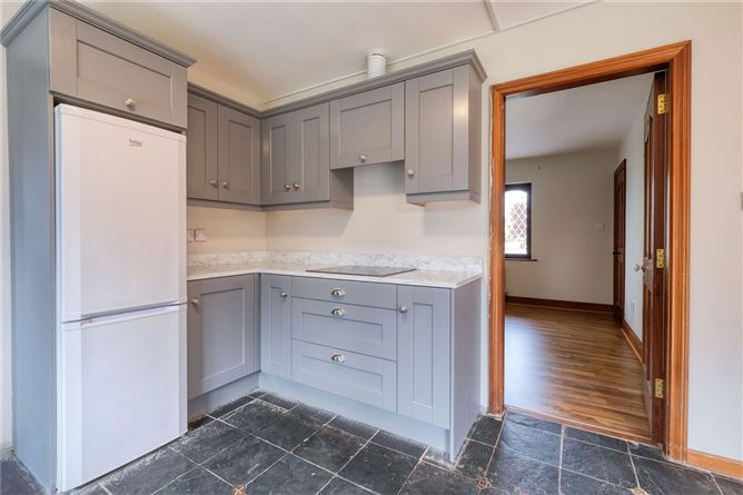24 Woodlands, Abbeycartron, Longford