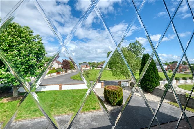 24 Woodlands, Abbeycartron, Longford