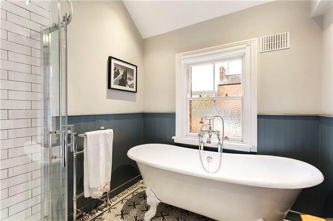 17 Castlewood Park, Rathmines, Dublin 6