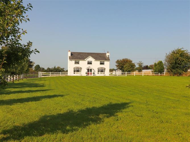 Carrellis House, Kilbeg, Cappagh White, Tipperary