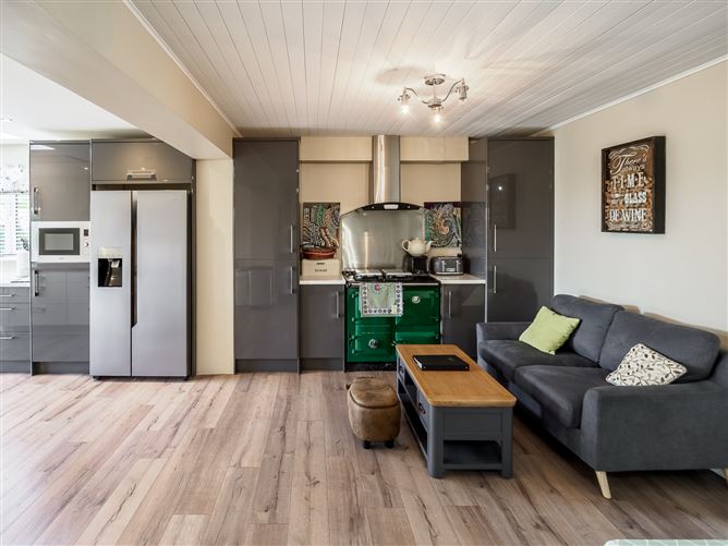 Carrellis House, Kilbeg, Cappagh White, Tipperary