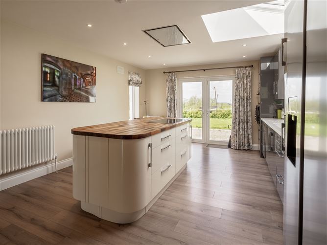 Carrellis House, Kilbeg, Cappagh White, Tipperary