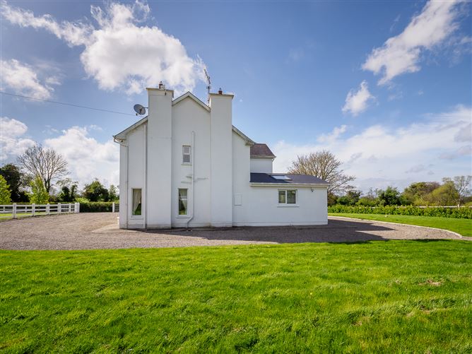 Carrellis House, Kilbeg, Cappagh White, Tipperary