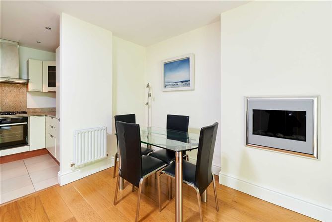 43 Ballintyre Grove, Ballinteer, Dublin 16, County Dublin