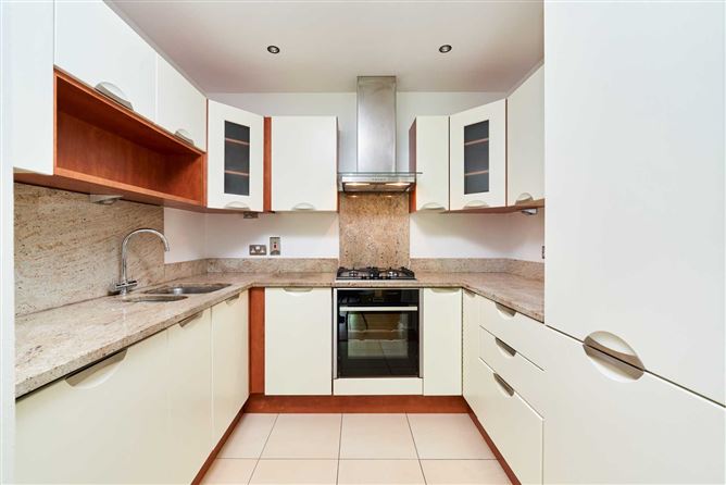 43 Ballintyre Grove, Ballinteer, Dublin 16, County Dublin