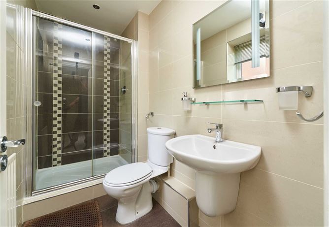 43 Ballintyre Grove, Ballinteer, Dublin 16, County Dublin