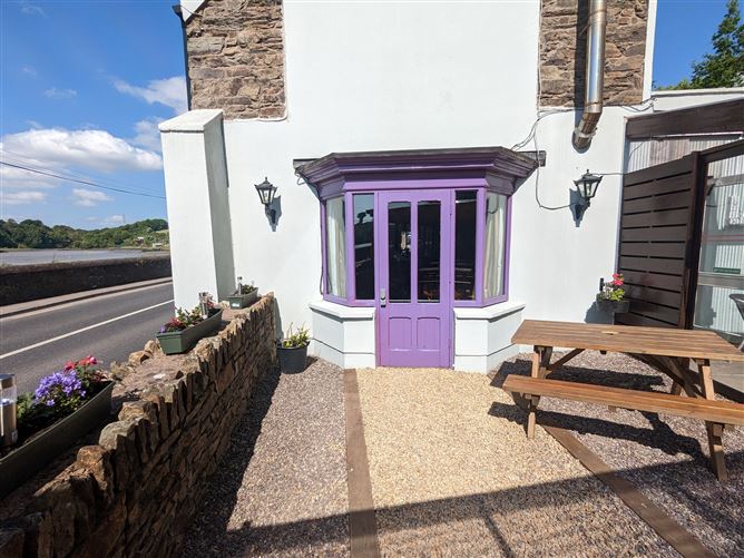 Murphs, Strand Road, Monkstown, Cork, Co. Cork