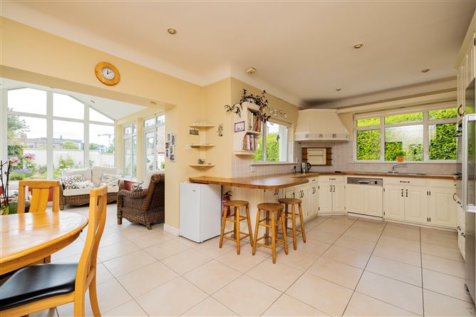 7 Taney Lawn, Dundrum, Dublin 14