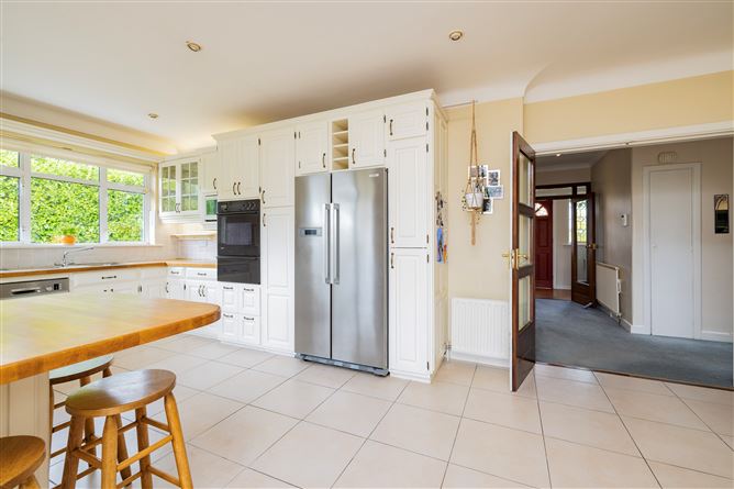 7 Taney Lawn, Dundrum, Dublin 14