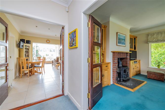 7 Taney Lawn, Dundrum, Dublin 14