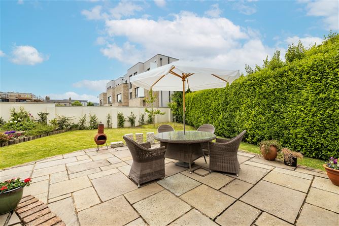 7 Taney Lawn, Dundrum, Dublin 14