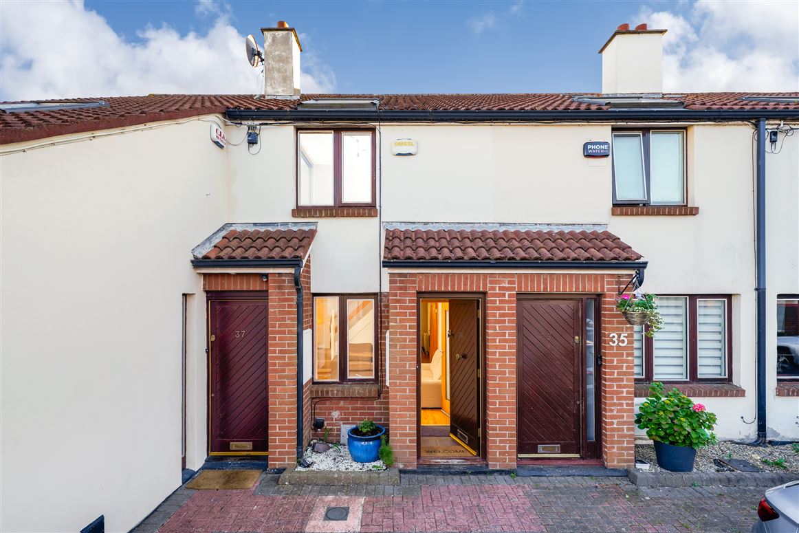 36 PARK COURT, Sandymount, Dublin 4