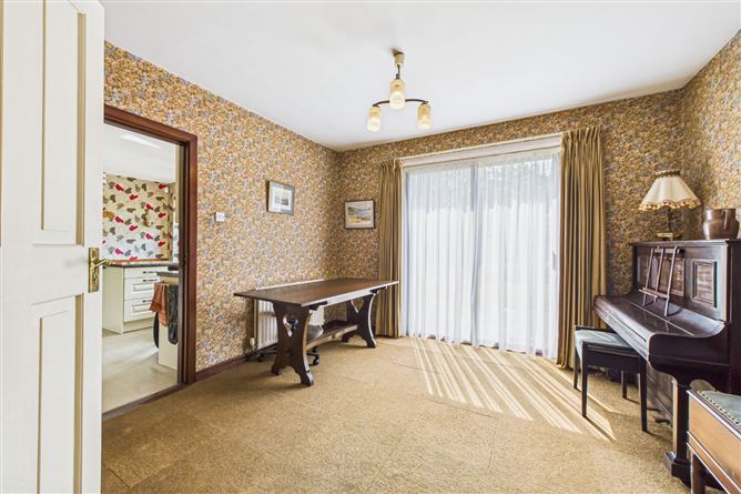 7 Leoville, Dunmore Road, Waterford City, Co. Waterford