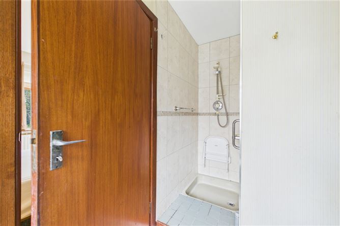 7 Leoville, Dunmore Road, Waterford City, Co. Waterford