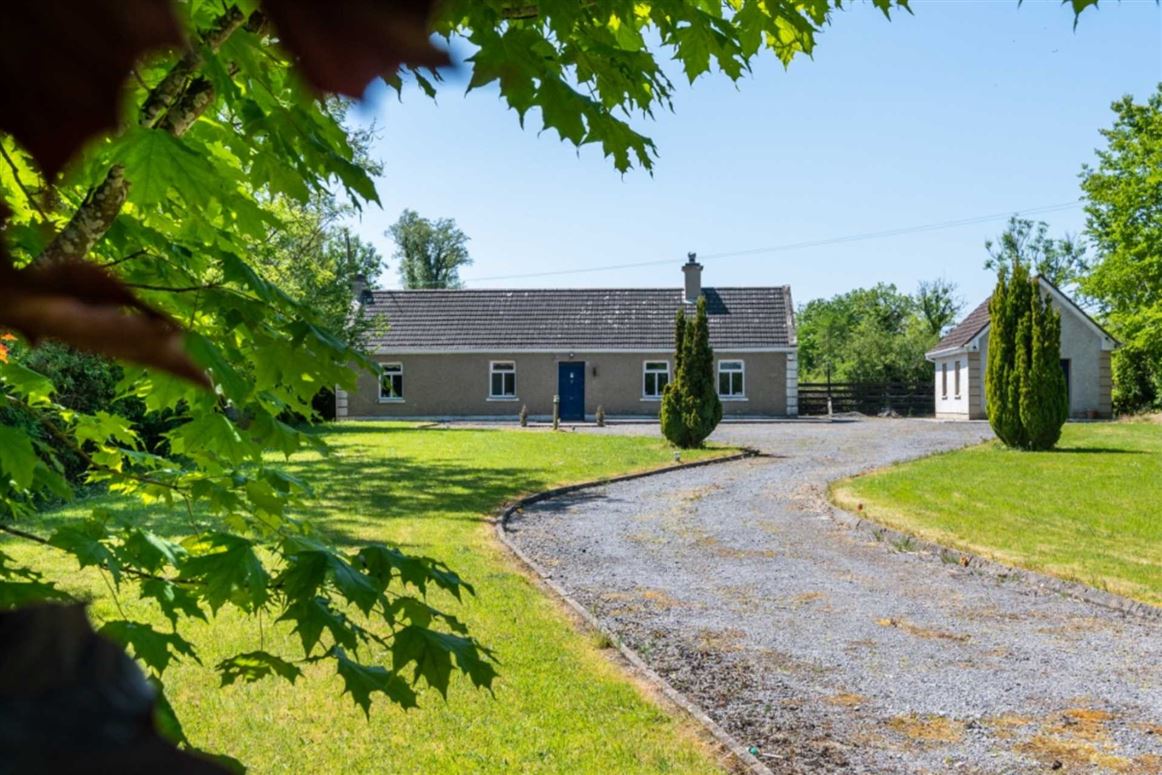 Lissavruggy, Newbridge, County Galway Connaughton Auctioneers Limited