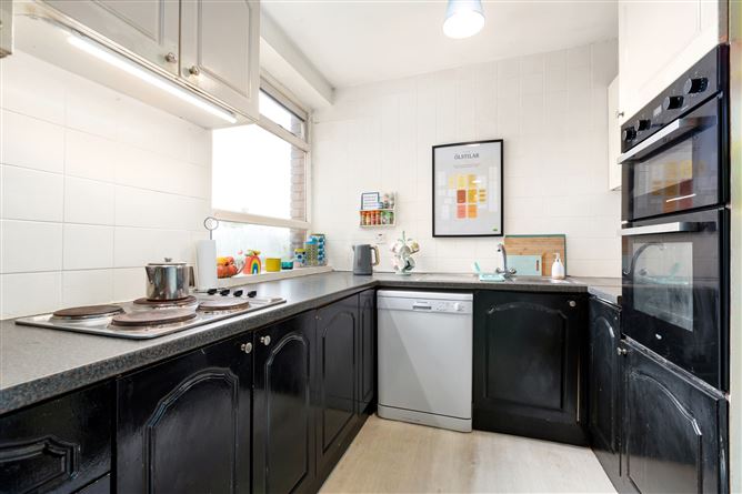 34 Cedar Hall, Millbrook Court, Milltown, Dublin 6