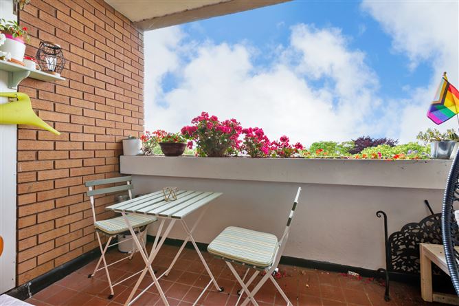 34 Cedar Hall, Millbrook Court, Milltown, Dublin 6