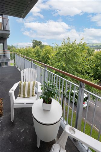 14 The Crescent, Old Fort Road, Ballincollig, Co. Cork