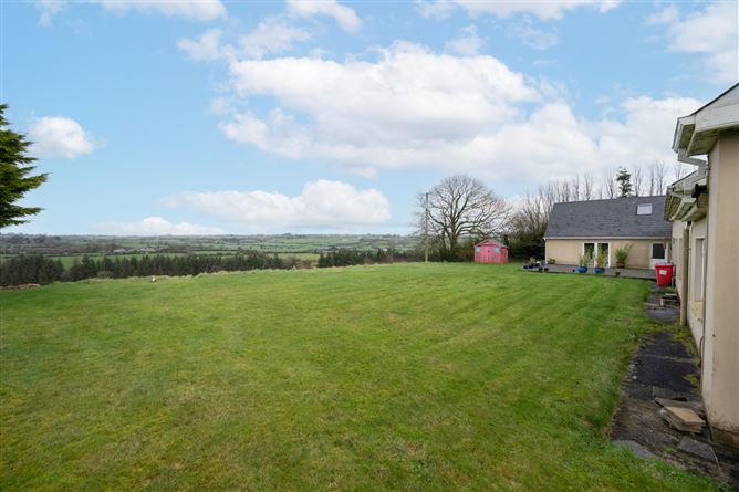 Uhuru House, Callas Hill, Berrings, Co. Cork