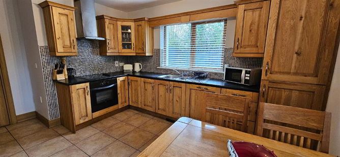 16 Shannon Haven, Dromod, Carrick-On-Shannon, Leitrim