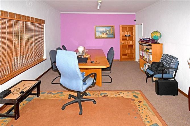 Private, Arbroath Rd, Johannesburg