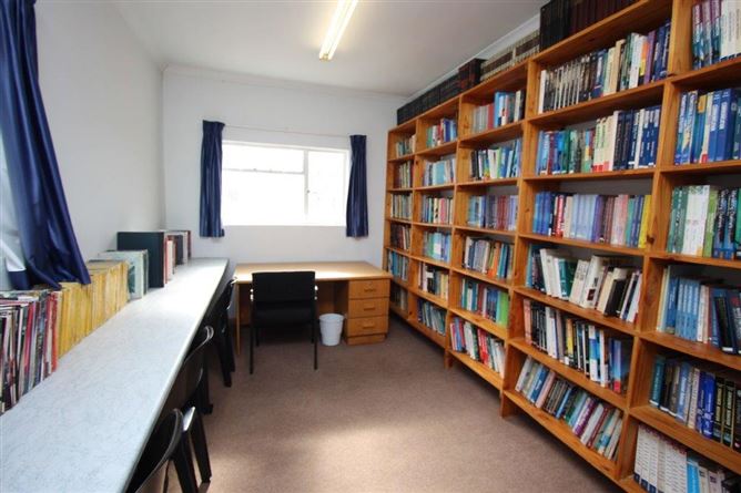 Private, Arbroath Rd, Johannesburg