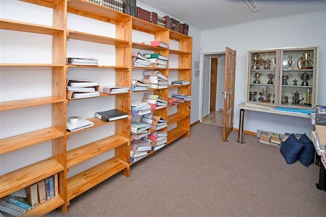 Private, Arbroath Rd, Johannesburg