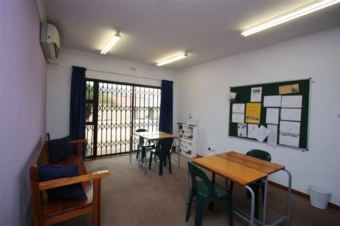 Private, Arbroath Rd, Johannesburg