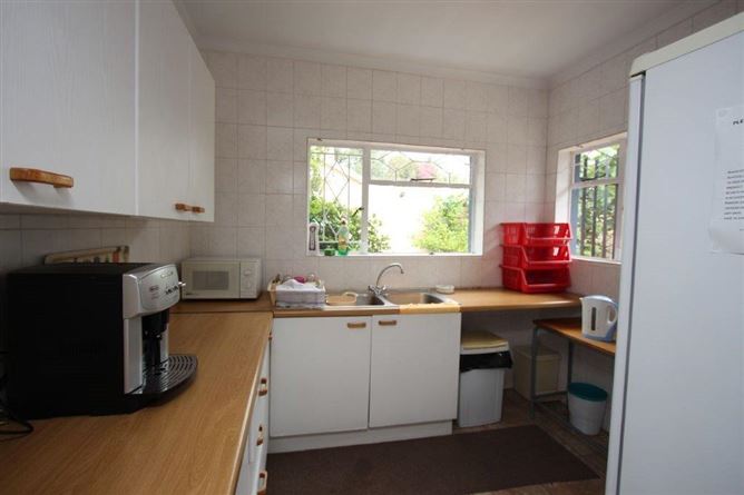 Private, Arbroath Rd, Johannesburg