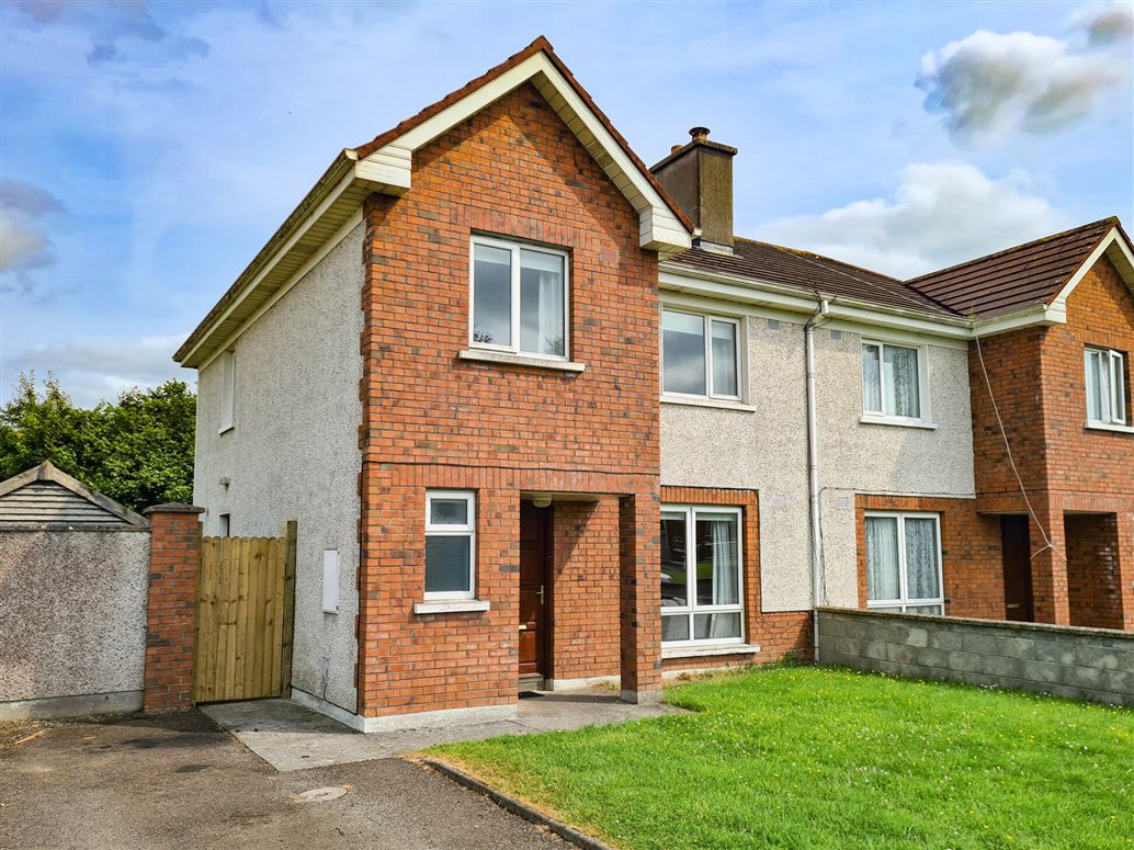4 Cluain Dara, Monadreen, Thurles, Co. Tipperary