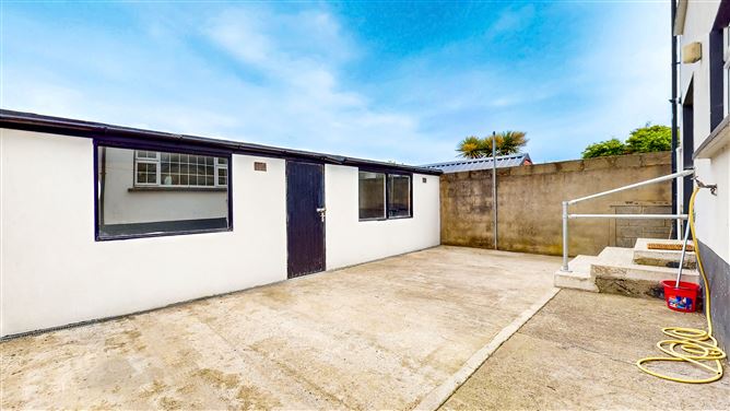 11 The Crescent, Kingswood Heights, Dublin 24, Co. Dublin
