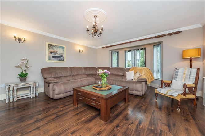20 Walshestown Abbey, Newbridge, Co. Kildare
