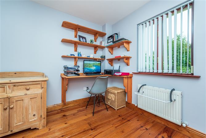 20 Walshestown Abbey, Newbridge, Co. Kildare