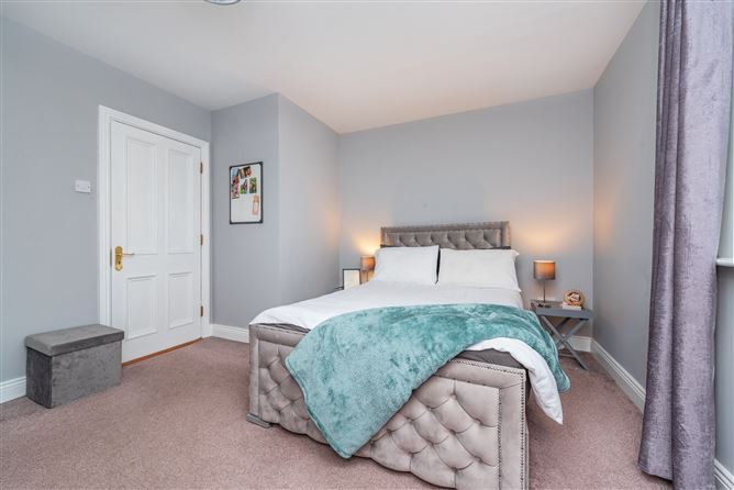 20 Walshestown Abbey, Newbridge, Co. Kildare