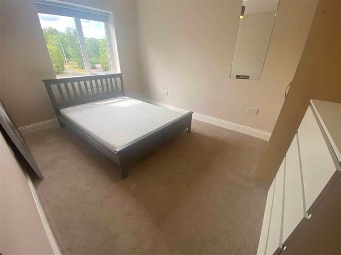 Belfry Square, Citywest, Co. Dublin (Room B)