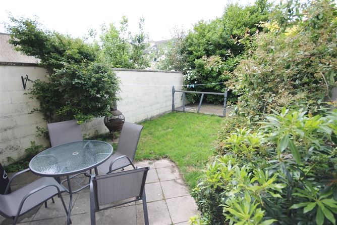 8 Silken Park Drive, Citywest, Dublin 24
