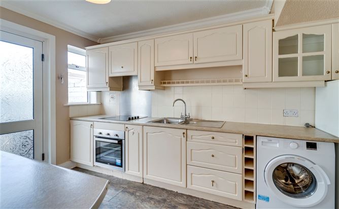 17 Fernwood Park, Tallaght, Dublin 24