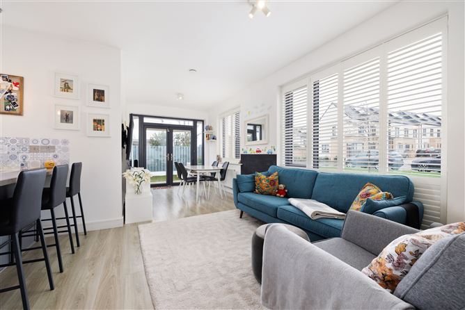 11 The Avenue, Scholarstown Wood , Rathfarnham,   Dublin 16